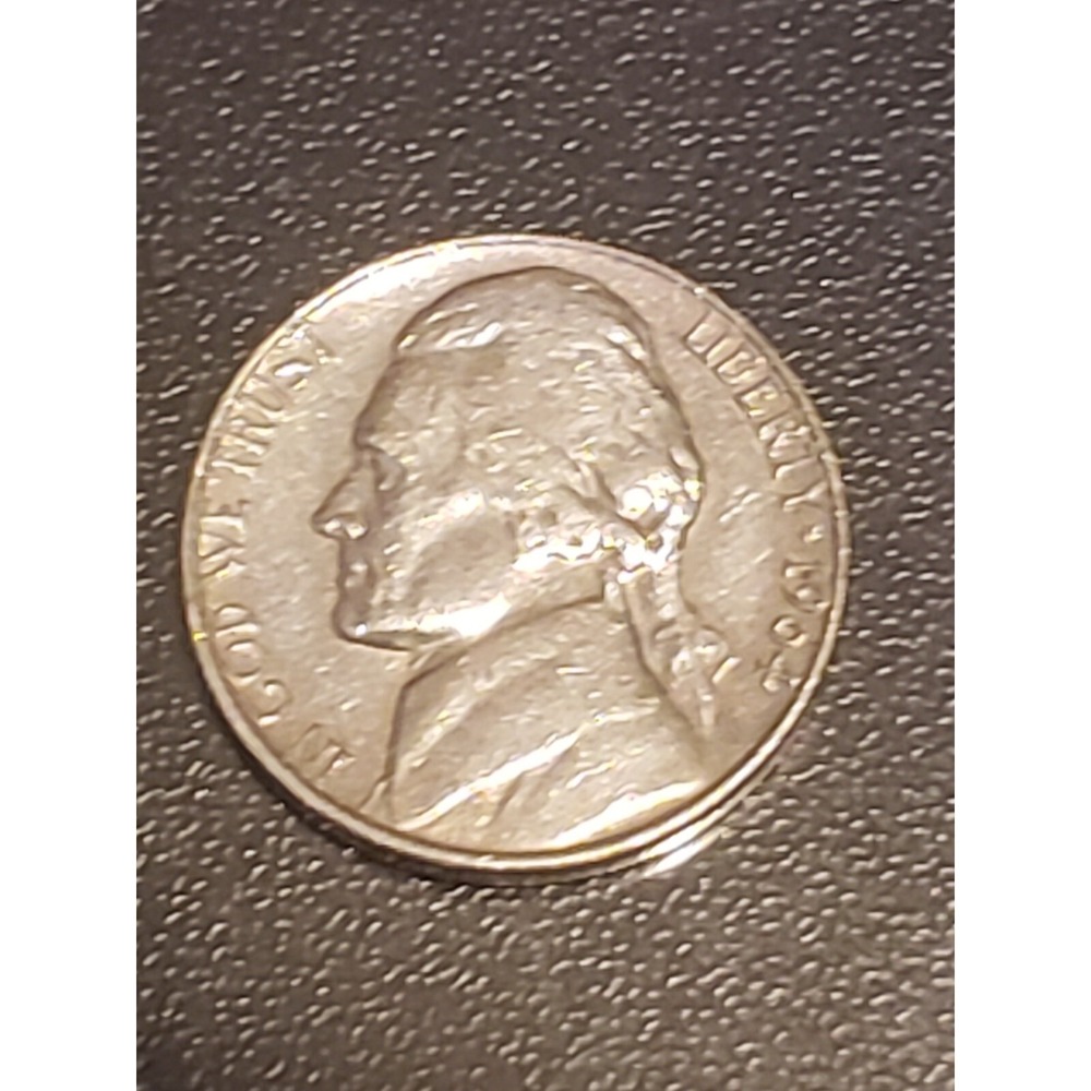 1964 D Jefferson Nickel - Actual Collectible War Coin In‎ Photo -